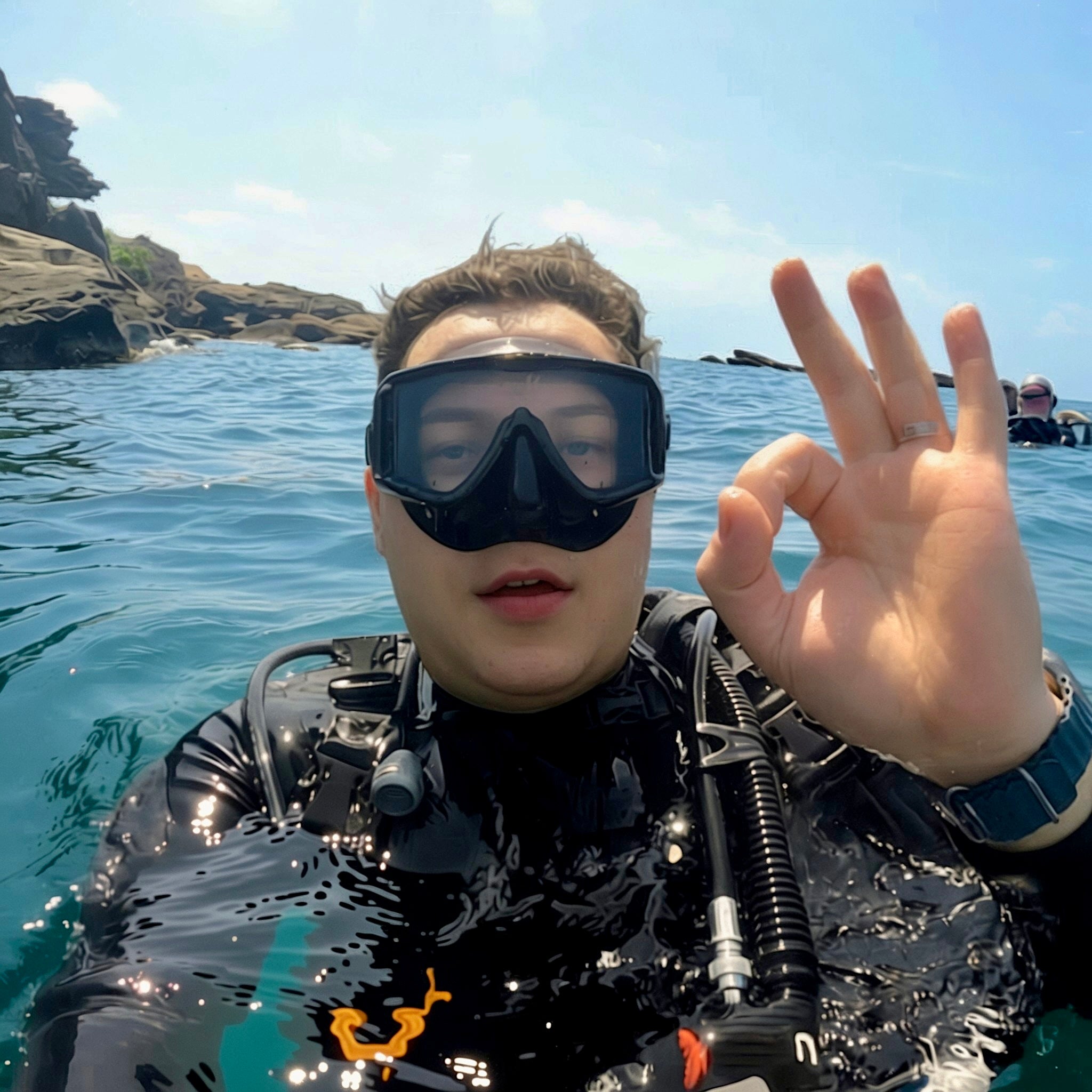 Single Lens Panoramic Mask — Tilos
