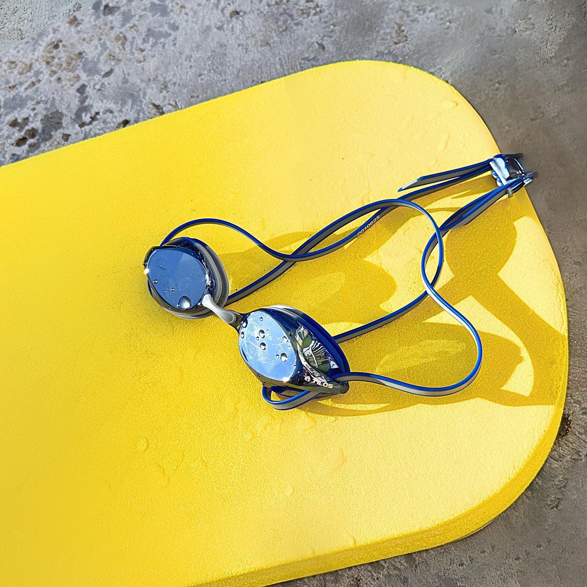 Vynix Triathlon/Swimming Goggles