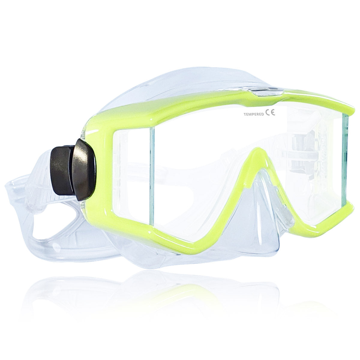 Diver wearing the Tilos Single Lens Panoramic Mask underwater