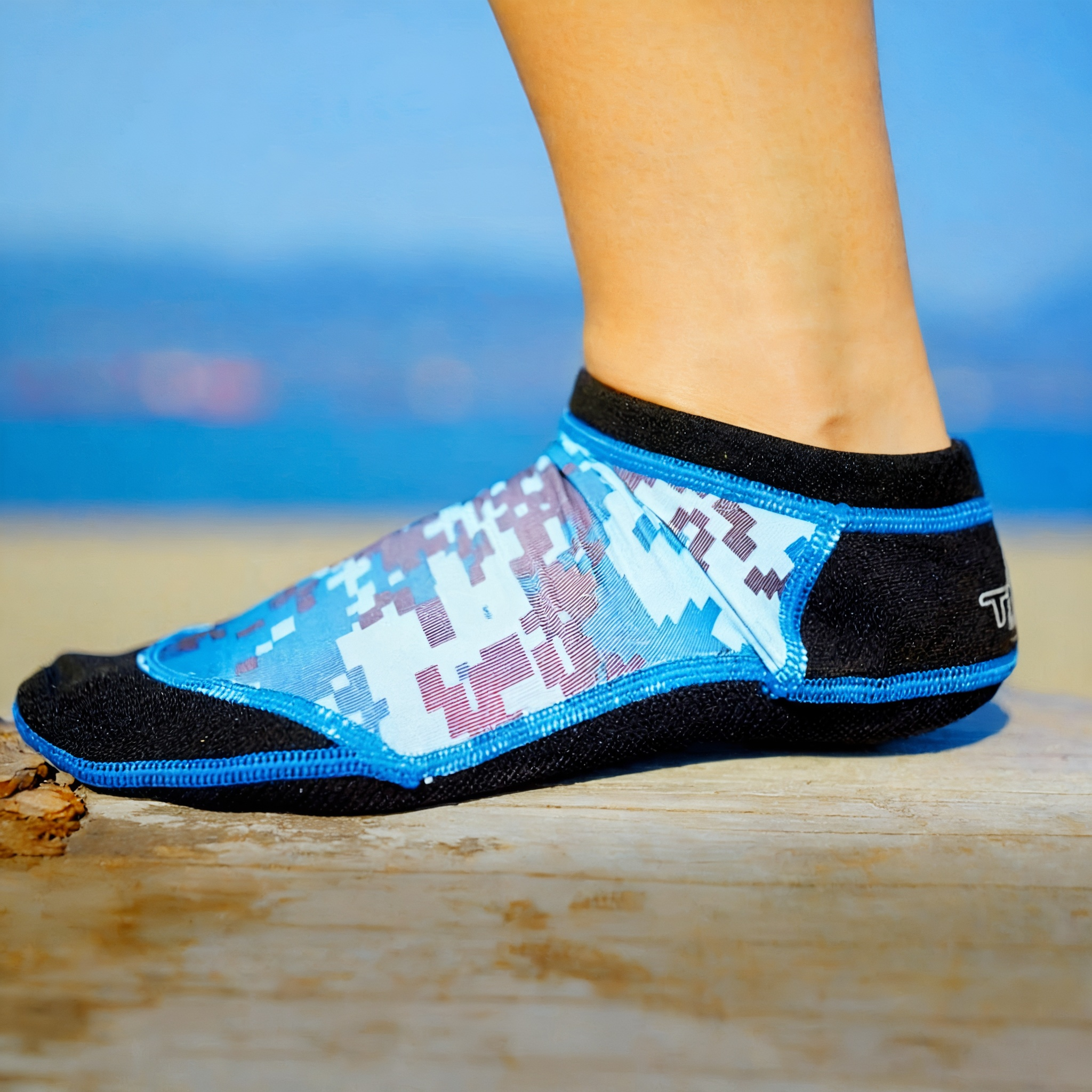 2.5mm Low Cut Sport Skin Socks