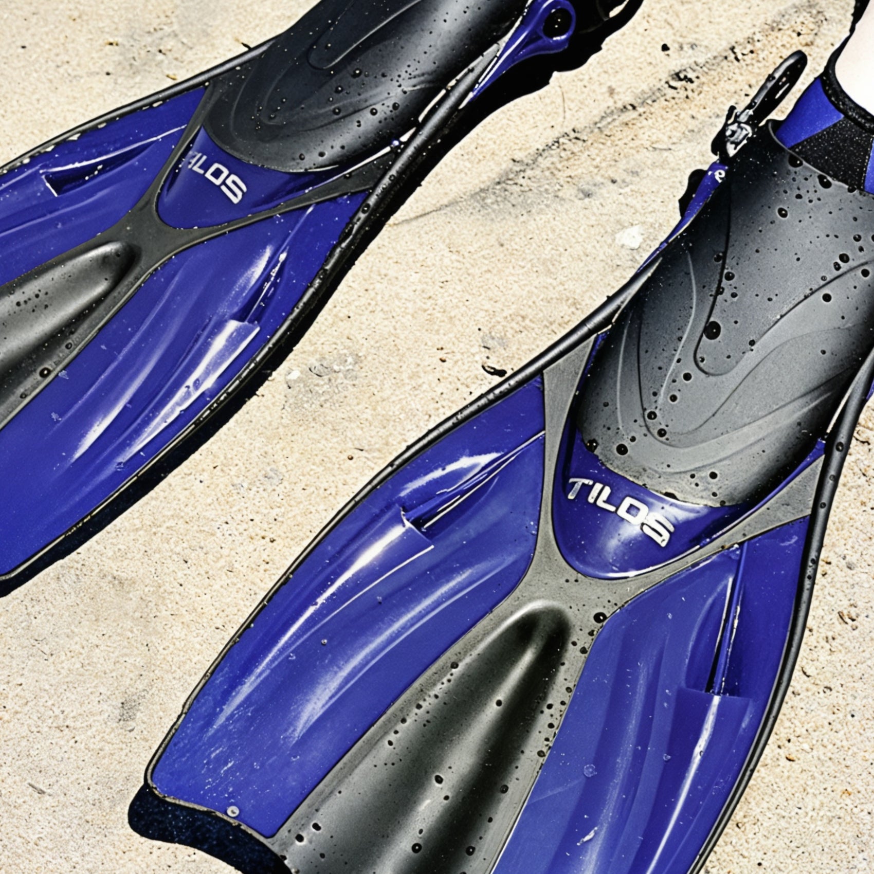 Getaway Wide Toe Box Snorkeling Fins