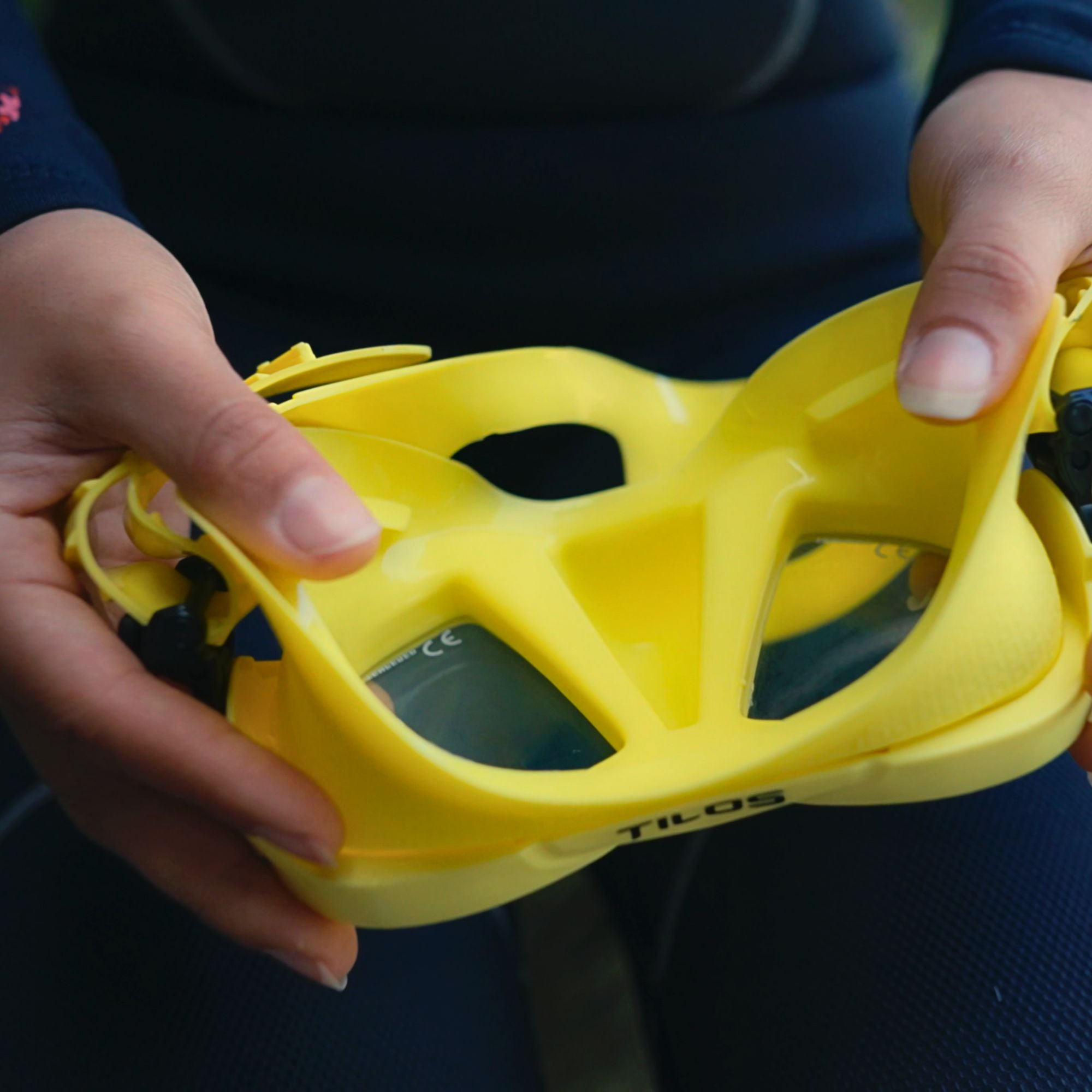 AquaStalk Dive Mask - Anti-Glare Low-Volume Snorkeling Mask with Ultra-Wide Vision & Quick-Release Buckles for Seamless Freediving Adventures