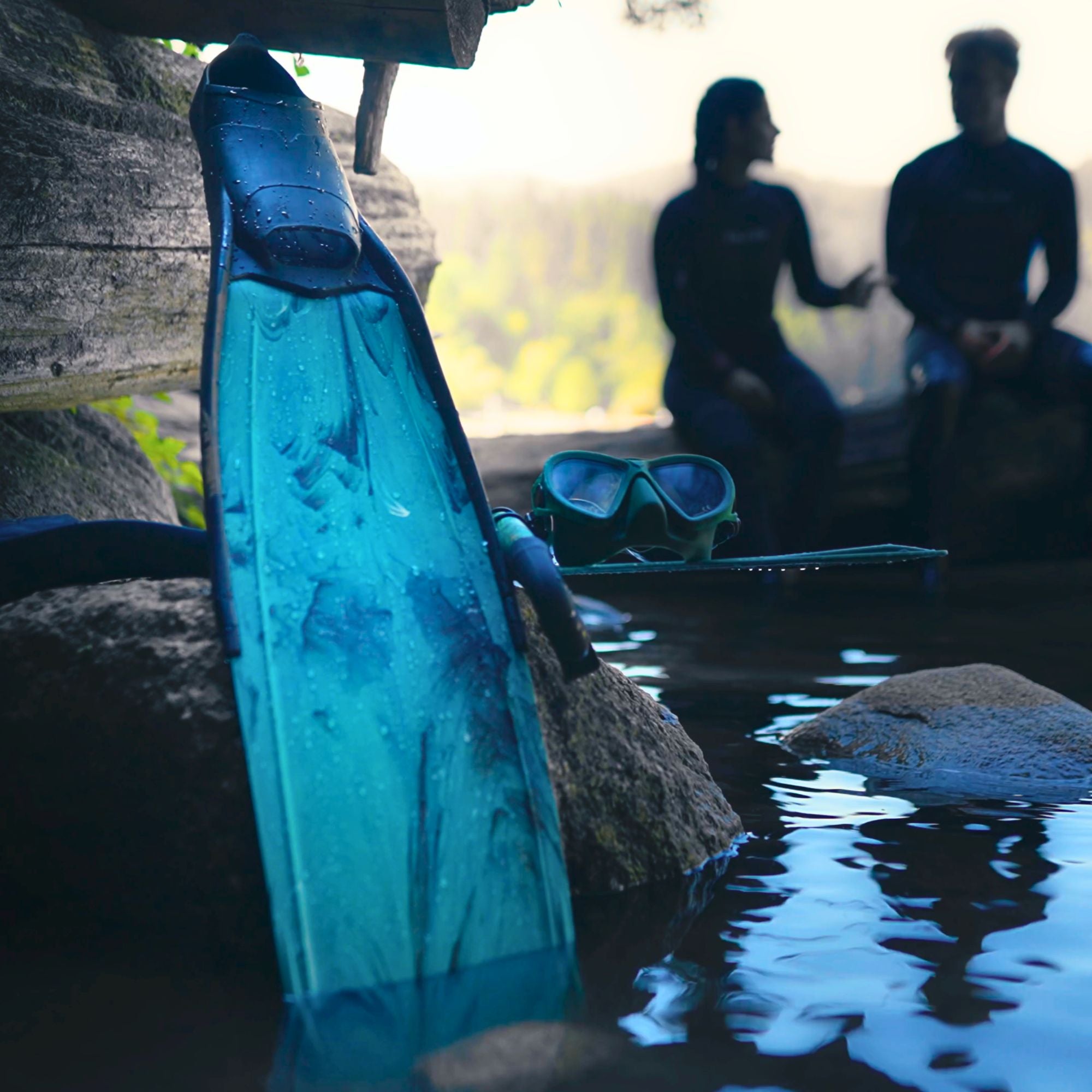 Aquastalk Mask, Spawn Semi-Dry Snorkel & Syryn Lightweight Freediving Fins Bundle