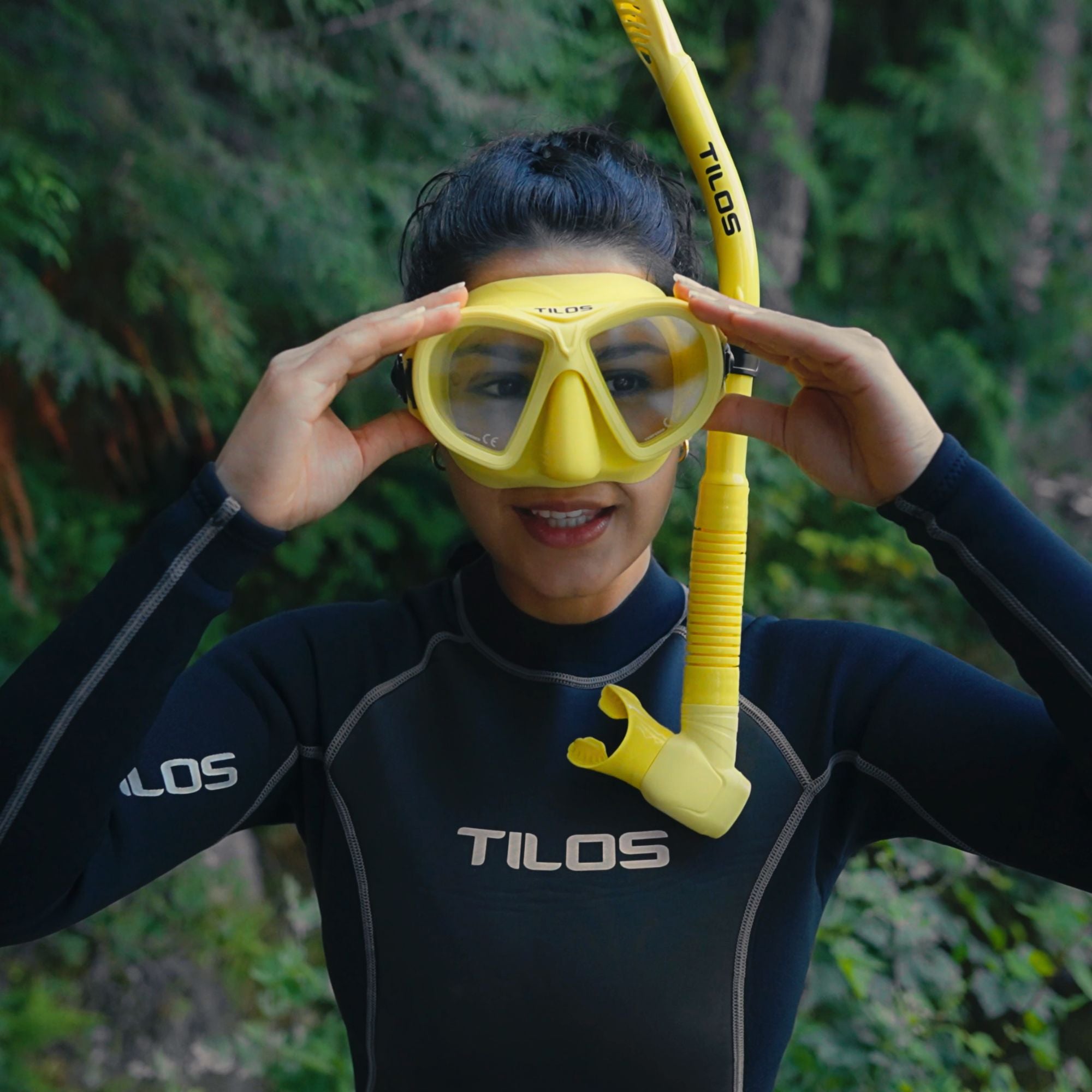 Aquastalk Mask with  Hi-Flow II Semi-Dry Snorkel