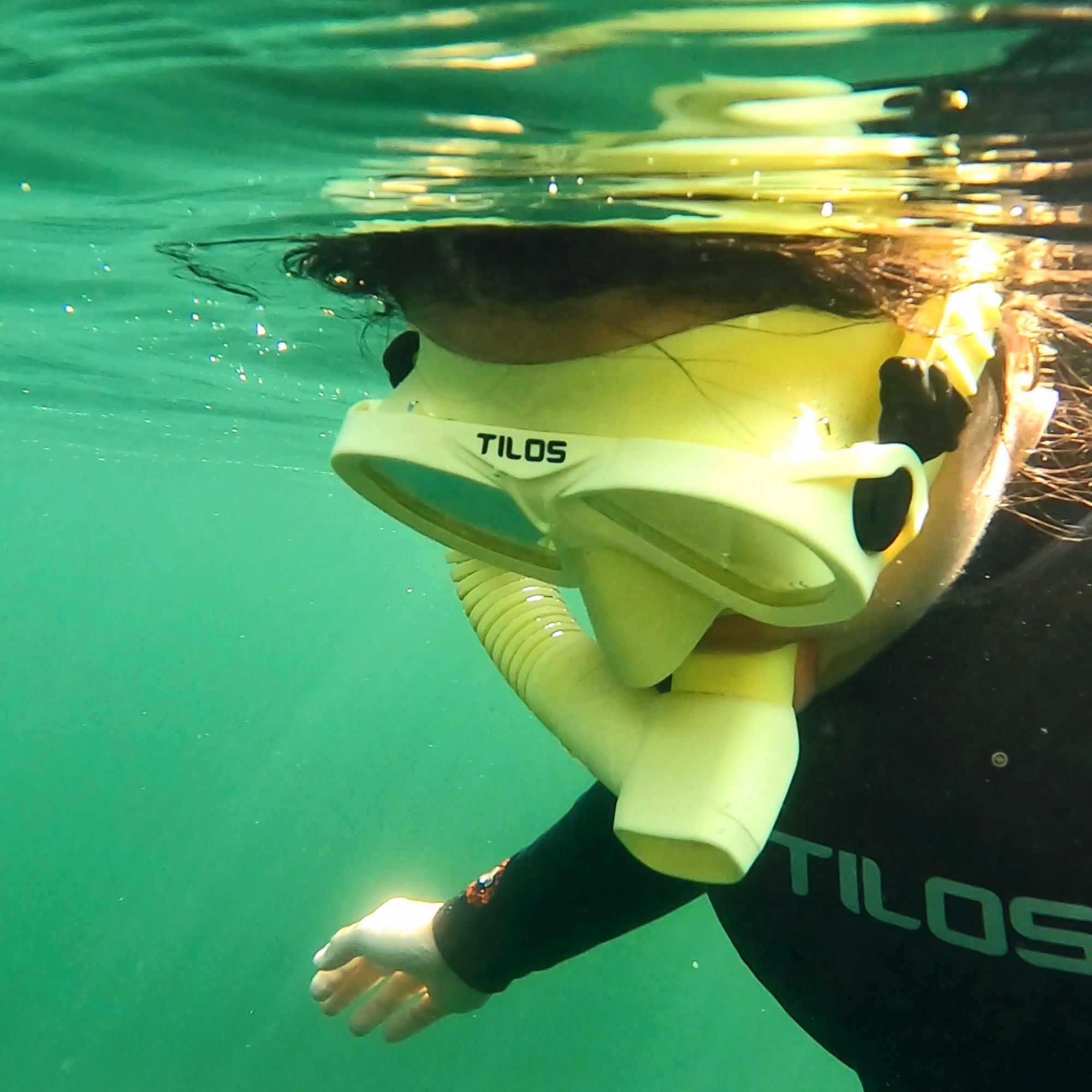 Aquastalk Mask with  Hi-Flow II Semi-Dry Snorkel